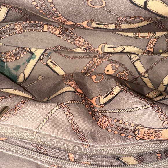 PERiWiNKLE SATCHEL W/ STRAP iNCLUDED - Picture 4 of 7